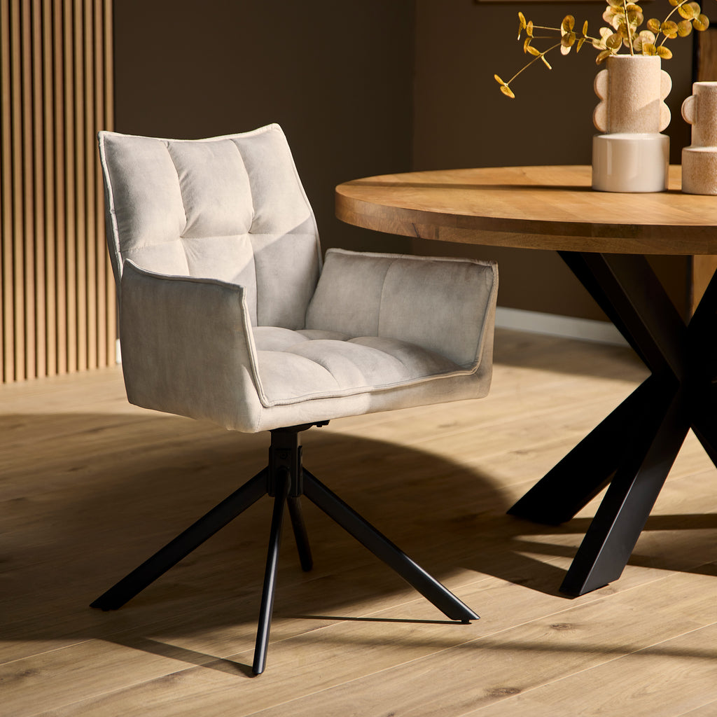 Esszimmerstuhl Daira Velvet Champagner – Drehstuhl mit Armlehnen (2er-Set)
