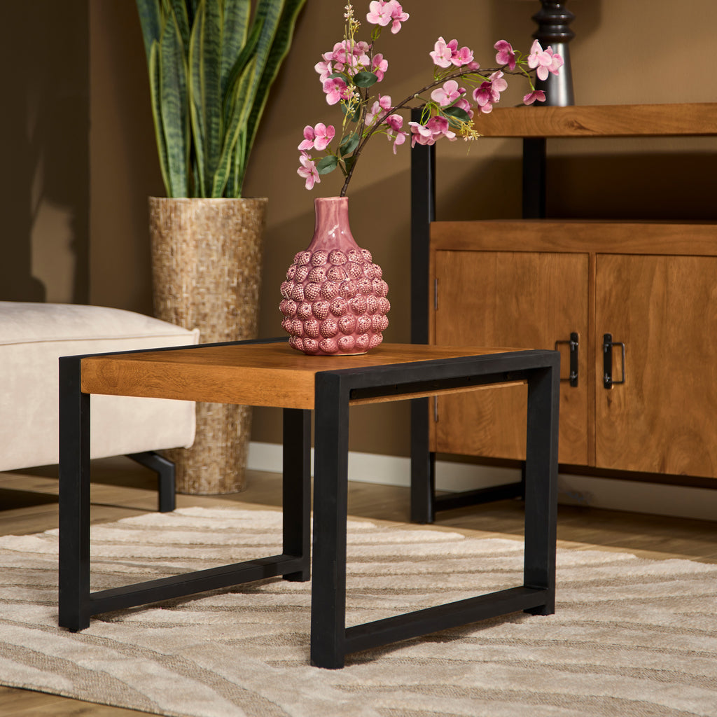 Beistelltisch Bori Natur – runder Tisch aus Mangoholz & Metall, 60×60×45 cm, klar lackiert, modern & stabil