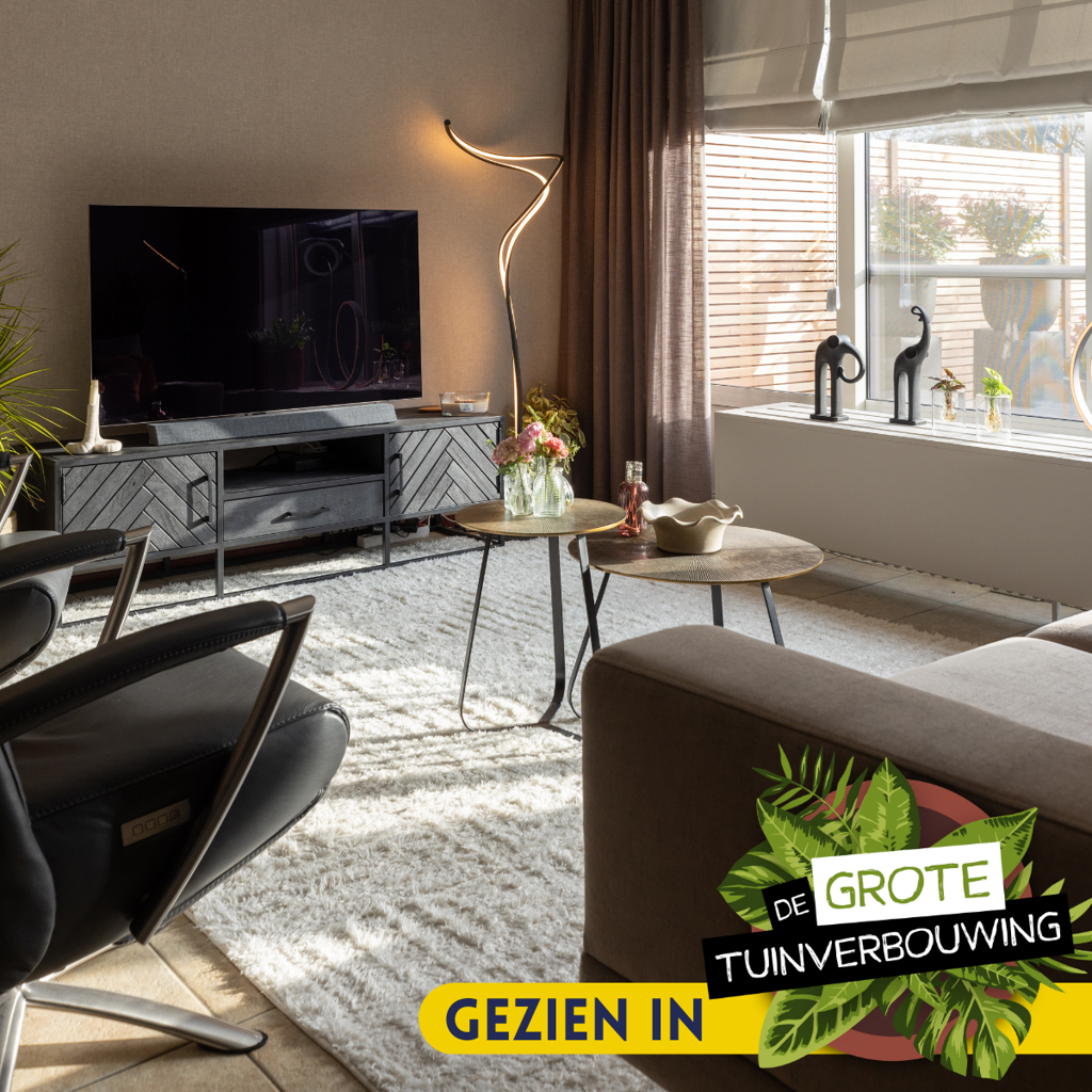 Couchtisch Kate Gold – runder Aluminium Tisch mit schwarzem Gestell, 40×50 cm, stilvolles Design für moderne Wohnzimmer