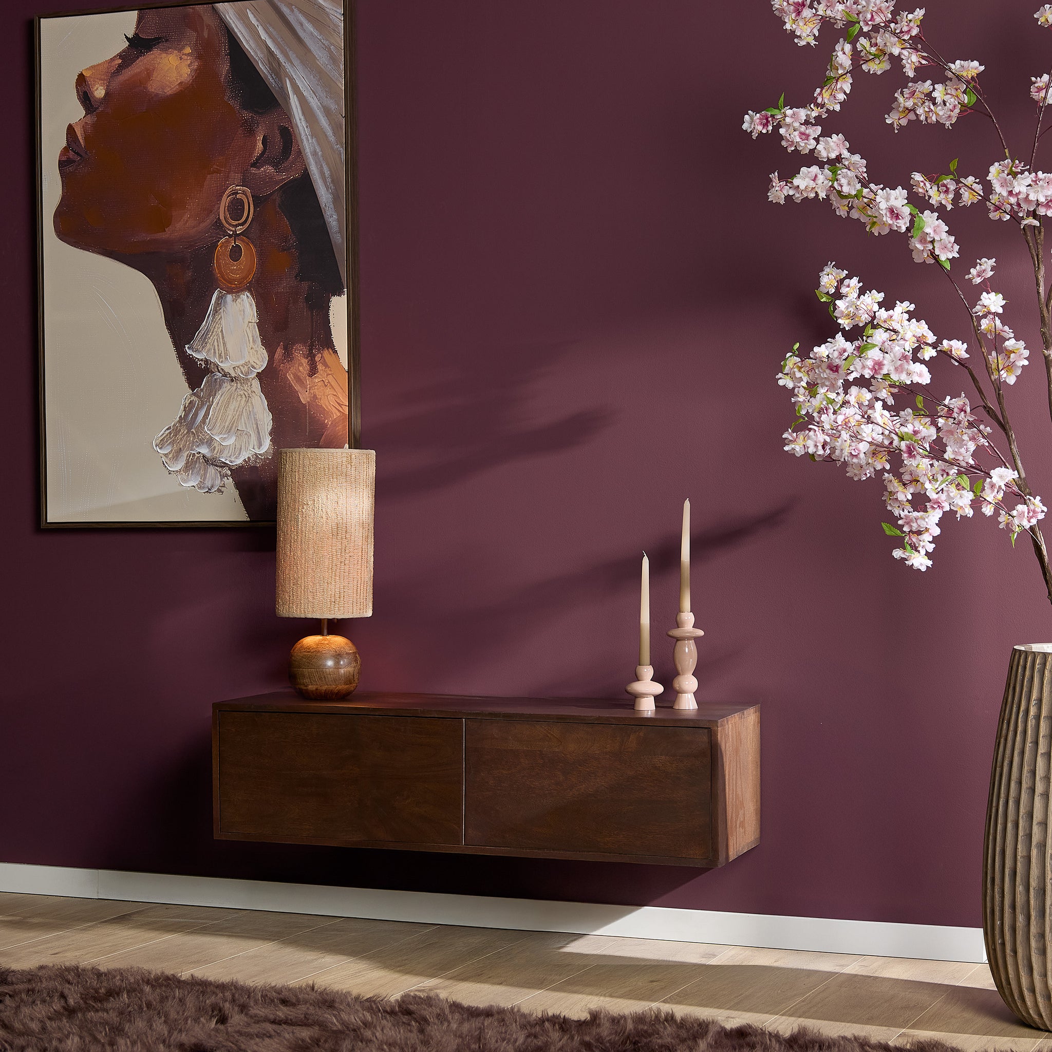 TV-Board Focus Braun – Schwebendes Lowboard aus Mangoholz, 120 x 35 x 30 cm, modernes TV-Board mit Push-to-Open Türen