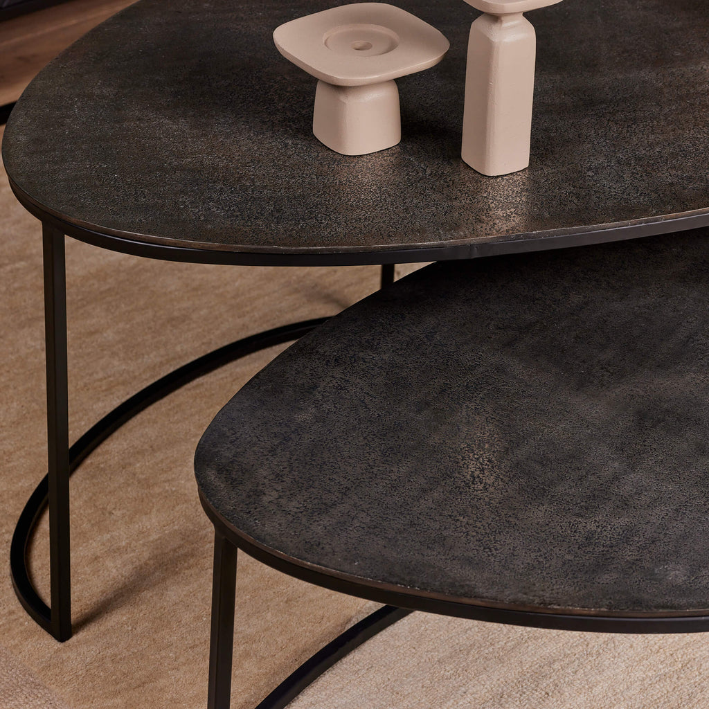 Couchtisch 2er Set Lana – Aluminiumplatten & schwarzer Rahmen, Maße 90x65x50 cm & 86x50x45 cm