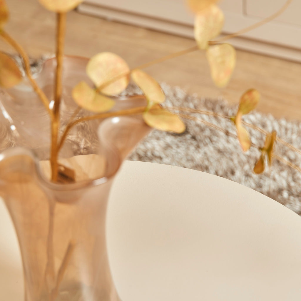 Couchtisch Bellis – Mangoholz mit Sand-Finish, einzigartiges Design, 60 x 60 x 55 cm