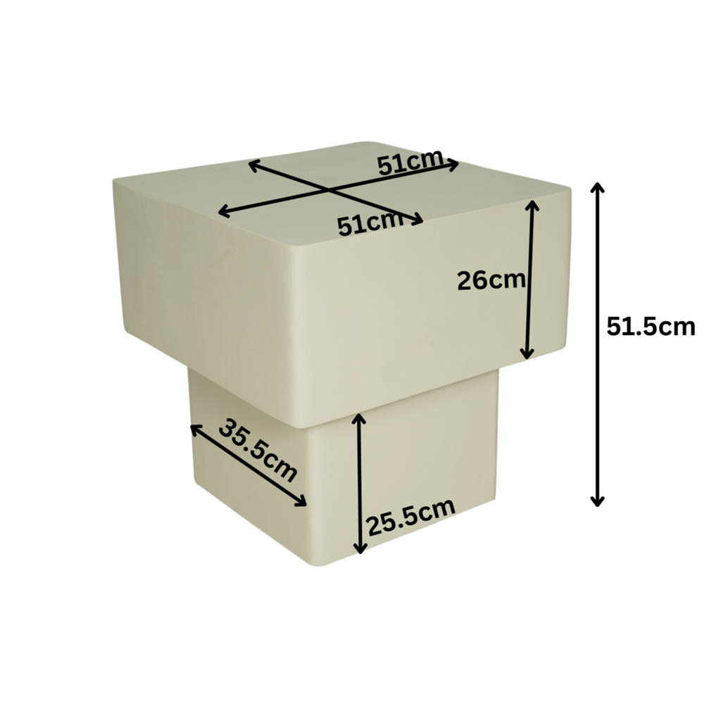 Couchtisch Saya 50x50x45 cm – quadratischer Wohnzimmertisch aus Mangoholz in Sandfarben mit modernem Block-Design