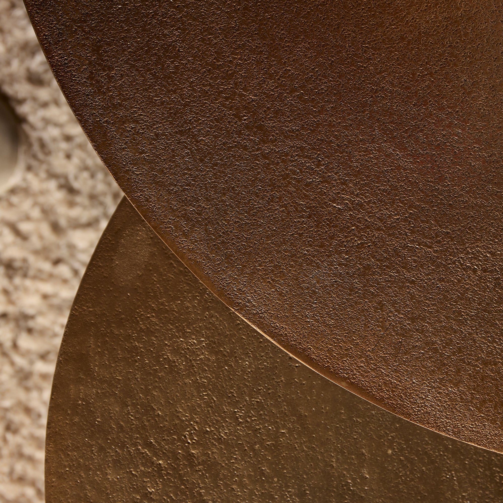 Couchtisch-Set Aurora – Aluminium in Gold oder Schwarz, 2 runde Tische, 75/60 cm