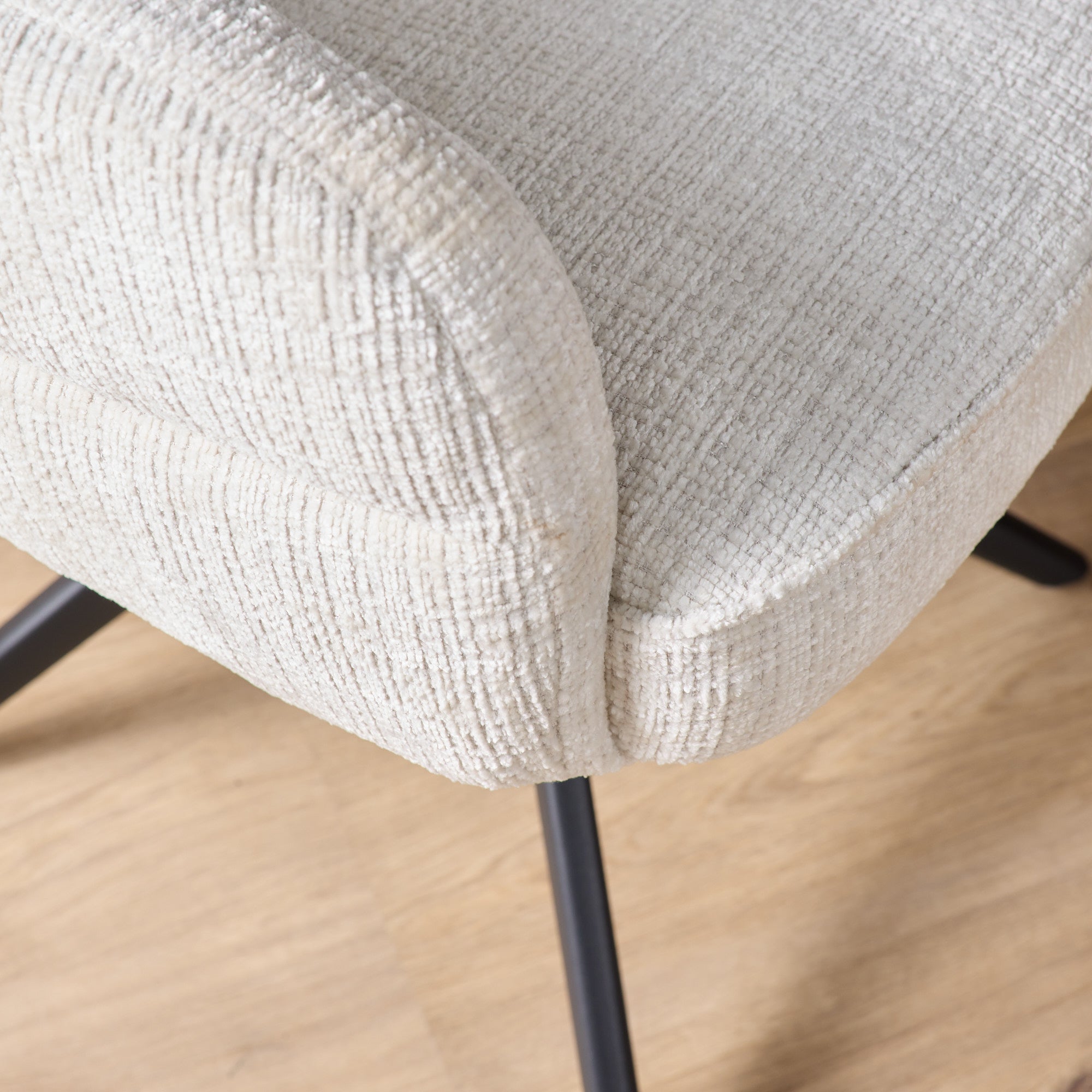 Esszimmerstuhl Bella (2er-Set) | Off-White | Fuß Schwarz |  Mit Armlehne